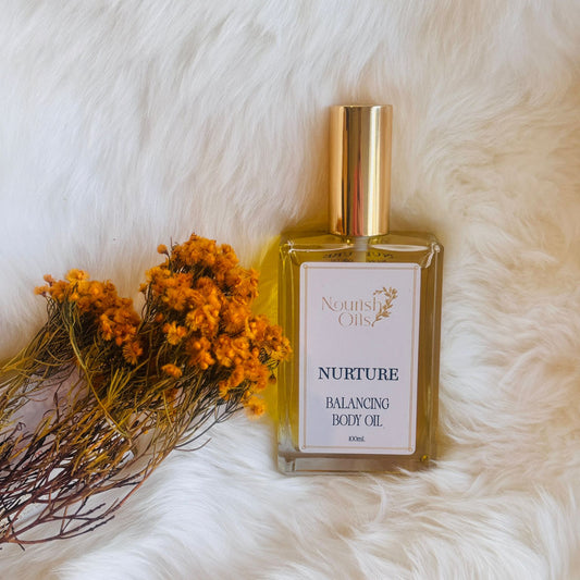 Feel emotionally grounded with Nurture Body & Massage Oil. A calming blend of jojoba, lavender & chamomile to soothe the nervous system and skin.
